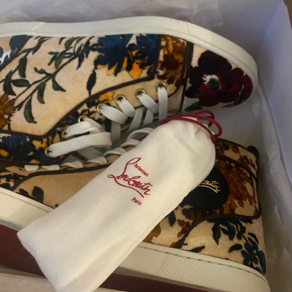 high top christian louboutin red bottom sneakers - Picture 7 of 7